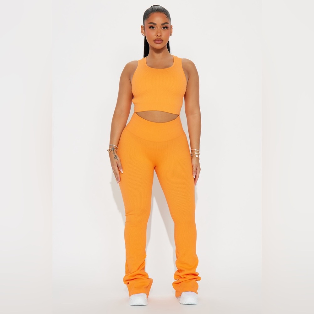 New Fashion Nova flare workout leggings